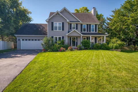 Photo of 612 Spyglass Court, North Aurora, IL 60542 (MLS # 12686596)