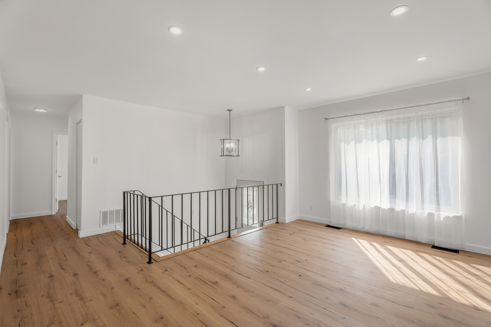 220 N Ashbury Avenue