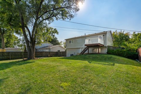 Tiny photo for 220 N Ashbury Avenue, Bolingbrook, IL 60440 (MLS # 12471071)