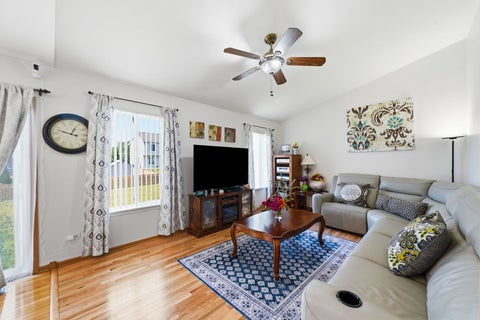 Tiny photo for 390 Deering Lane, Bolingbrook, IL 60440 (MLS # 12773067)