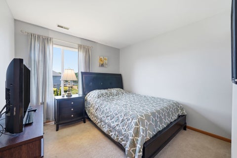 Tiny photo for 390 Deering Lane, Bolingbrook, IL 60440 (MLS # 12773067)