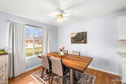 Tiny photo for 208 Maple Street #C, Sugar Grove, IL 60554 (MLS # 12601744)