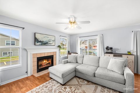 Tiny photo for 208 Maple Street #C, Sugar Grove, IL 60554 (MLS # 12601744)