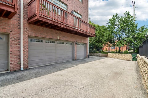 Tiny photo for 463 Summit Avenue #D, Park Ridge, IL 60068 (MLS # 12751563)