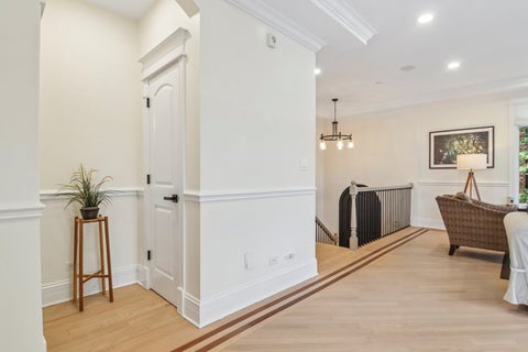Tiny photo for 463 Summit Avenue #D, Park Ridge, IL 60068 (MLS # 12751563)