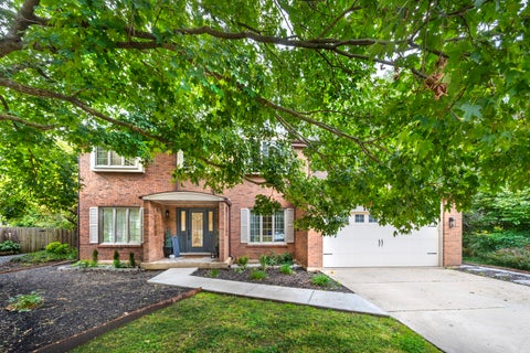 Photo of 505 Bernie Court, Naperville, IL 60565 (MLS # 12773998)