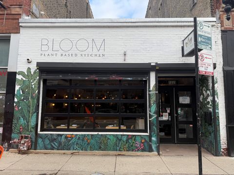 1559 N Milwaukee Avenue Chicago IL 60622