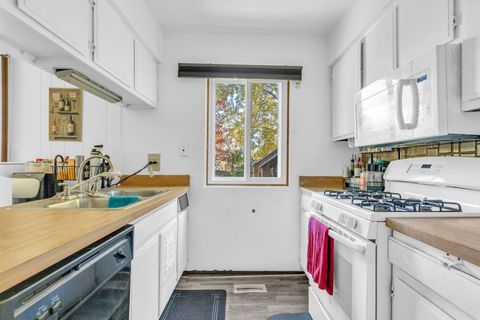 Tiny photo for 125 Leawood Drive, Roselle, IL 60172 (MLS # 12408334)