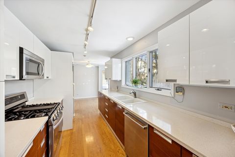 Tiny photo for 1013 Torrey Pines Court #1013, Darien, IL 60561 (MLS # 12552812)