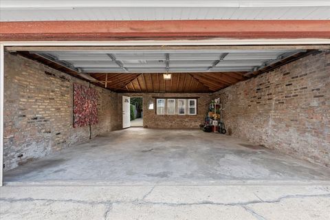 Tiny photo for 3634 N Mozart Street, Chicago, IL 60618 (MLS # 12498467)