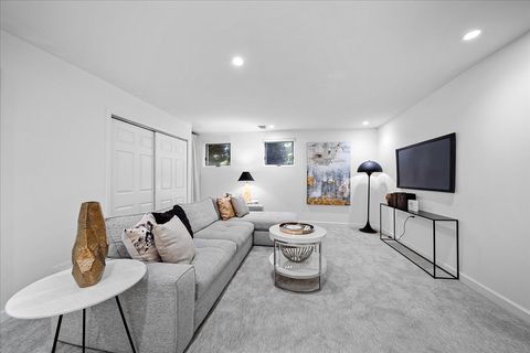 Tiny photo for 3634 N Mozart Street, Chicago, IL 60618 (MLS # 12498467)