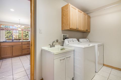 Tiny photo for 14825 Steven Court, Lemont, IL 60439 (MLS # 12563927)