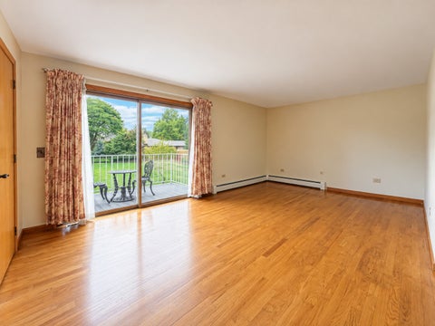 Tiny photo for 1428 Roslyn Road, Schaumburg, IL 60193 (MLS # 12764608)