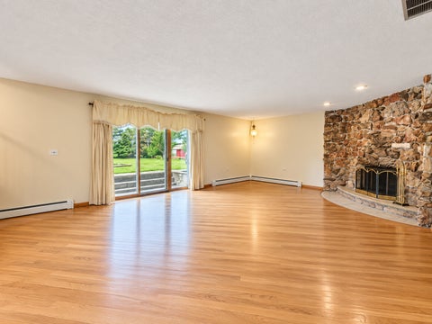 Tiny photo for 1428 Roslyn Road, Schaumburg, IL 60193 (MLS # 12764608)