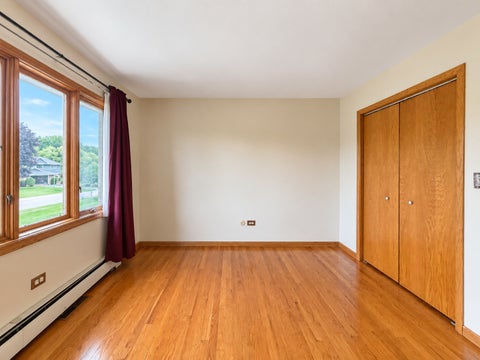 Tiny photo for 1428 Roslyn Road, Schaumburg, IL 60193 (MLS # 12764608)