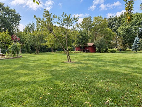 Tiny photo for 1428 Roslyn Road, Schaumburg, IL 60193 (MLS # 12764608)