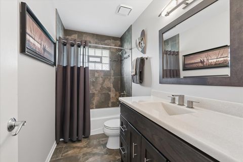 Tiny photo for 18035 Esther Drive, Orland Park, IL 60467 (MLS # 12630452)
