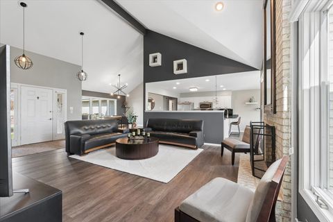 Tiny photo for 18035 Esther Drive, Orland Park, IL 60467 (MLS # 12630452)