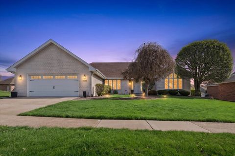 Tiny photo for 18035 Esther Drive, Orland Park, IL 60467 (MLS # 12630452)