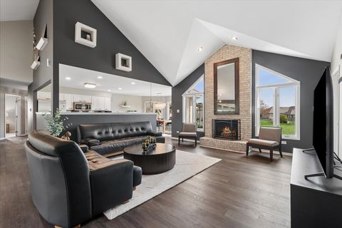 Tiny photo for 18035 Esther Drive, Orland Park, IL 60467 (MLS # 12630452)