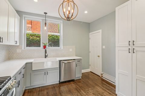 Tiny photo for 9944 S Prospect Avenue, Chicago, IL 60643 (MLS # 12487422)