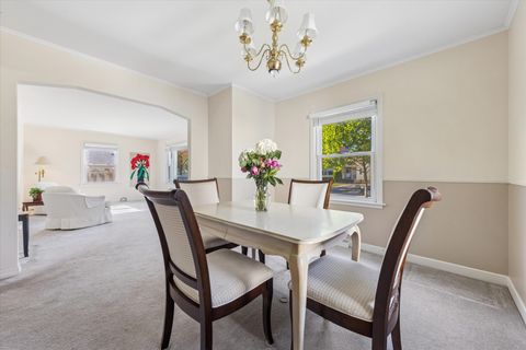 Tiny photo for 995 S Swain Avenue, Elmhurst, IL 60126 (MLS # 12501882)