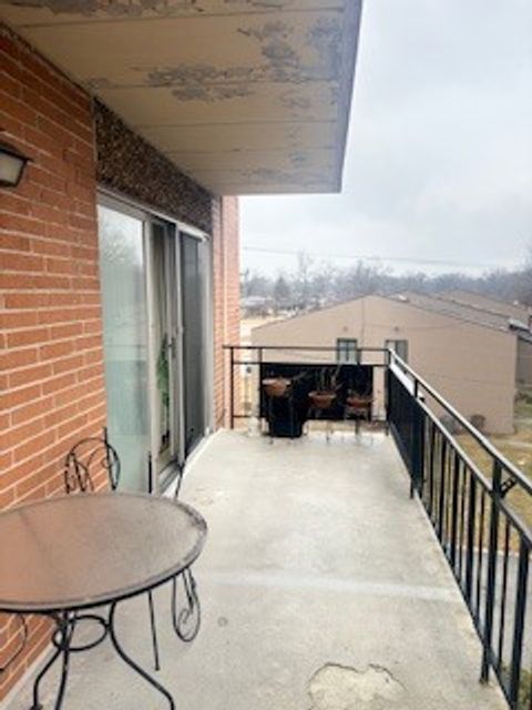 Tiny photo for 940 Holbrook Road #20C, Homewood, IL 60430 (MLS # 12539273)