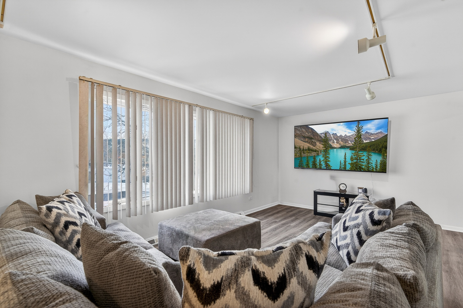 8834 Plainfield Road