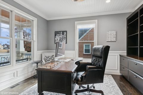 Tiny photo for 374 N Myrtle Avenue, Elmhurst, IL 60126 (MLS # 12590578)