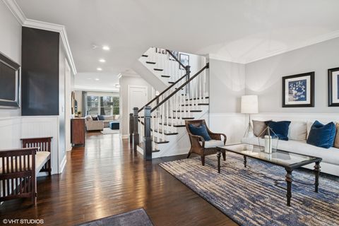 Tiny photo for 374 N Myrtle Avenue, Elmhurst, IL 60126 (MLS # 12590578)