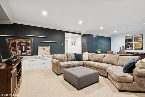 Tiny photo for 374 N Myrtle Avenue, Elmhurst, IL 60126 (MLS # 12590578)