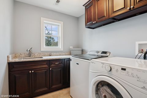 Tiny photo for 374 N Myrtle Avenue, Elmhurst, IL 60126 (MLS # 12590578)