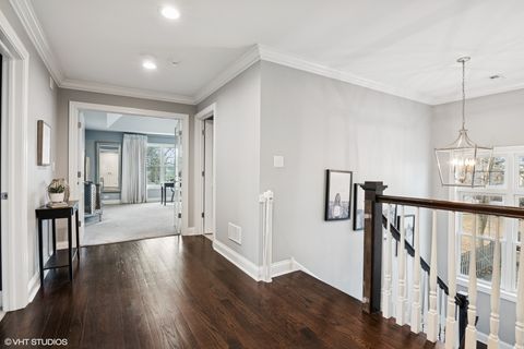 Tiny photo for 374 N Myrtle Avenue, Elmhurst, IL 60126 (MLS # 12590578)