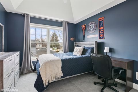 Tiny photo for 374 N Myrtle Avenue, Elmhurst, IL 60126 (MLS # 12590578)