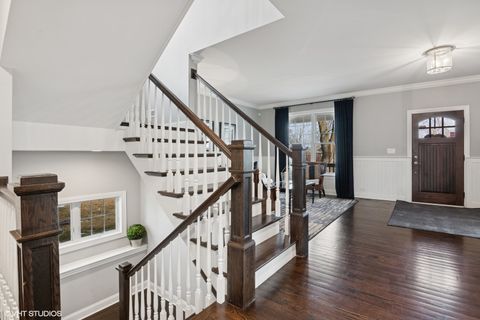 Tiny photo for 374 N Myrtle Avenue, Elmhurst, IL 60126 (MLS # 12590578)