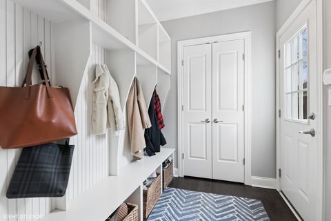 Tiny photo for 374 N Myrtle Avenue, Elmhurst, IL 60126 (MLS # 12590578)