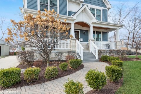 Tiny photo for 374 N Myrtle Avenue, Elmhurst, IL 60126 (MLS # 12590578)