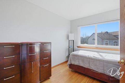 Tiny photo for 7 E Dahlia Lane, Round Lake Beach, IL 60073 (MLS # 12636224)