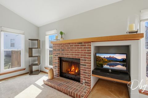 Tiny photo for 7 E Dahlia Lane, Round Lake Beach, IL 60073 (MLS # 12636224)