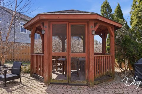 Tiny photo for 7 E Dahlia Lane, Round Lake Beach, IL 60073 (MLS # 12636224)
