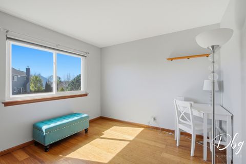 Tiny photo for 7 E Dahlia Lane, Round Lake Beach, IL 60073 (MLS # 12636224)