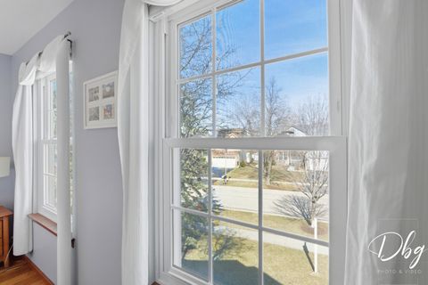 Tiny photo for 7 E Dahlia Lane, Round Lake Beach, IL 60073 (MLS # 12636224)