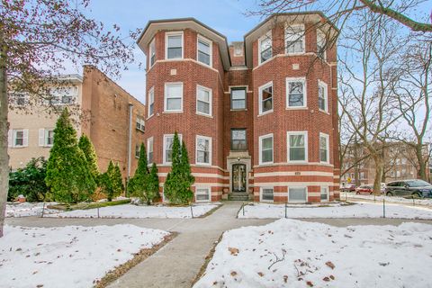 1647 W Sherwin Avenue 1 Chicago IL 60626