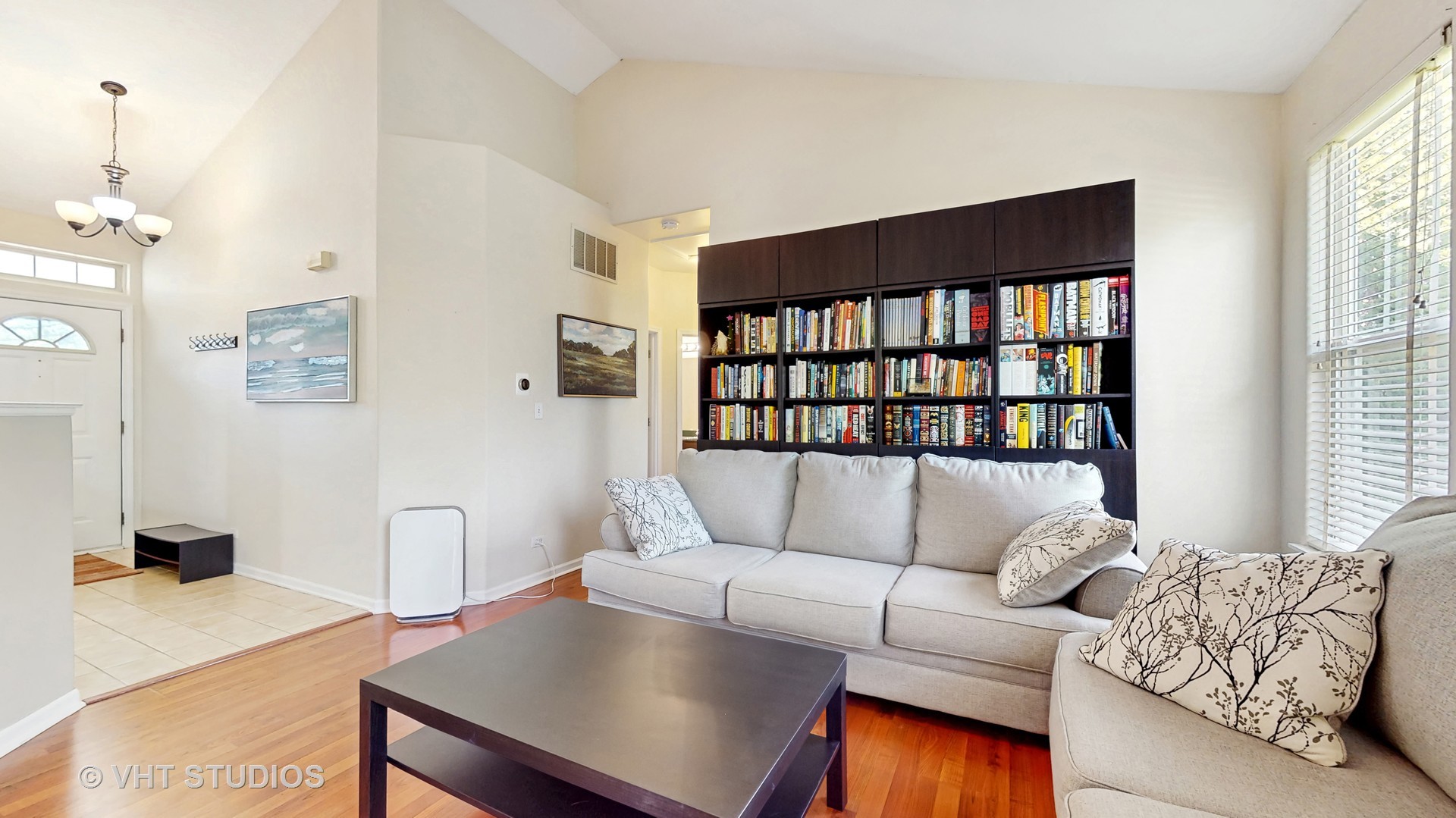376 Willow Road