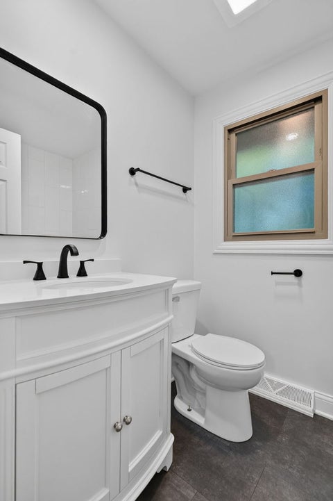 Tiny photo for 319 Parkshore Drive, Shorewood, IL 60404 (MLS # 12686235)