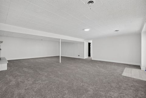 Tiny photo for 319 Parkshore Drive, Shorewood, IL 60404 (MLS # 12686235)