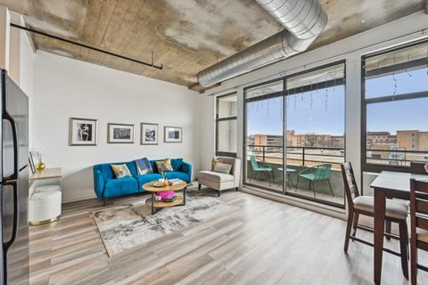 Tiny photo for 1550 S Blue Island Avenue #510, Chicago, IL 60608 (MLS # 12492457)