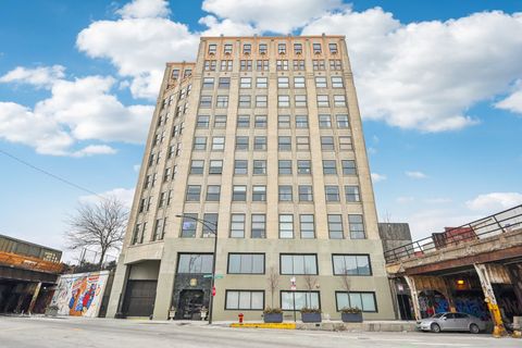 Photo of 1550 S Blue Island Avenue #510, Chicago, IL 60608 (MLS # 12492457)