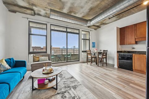 Tiny photo for 1550 S Blue Island Avenue #510, Chicago, IL 60608 (MLS # 12492457)