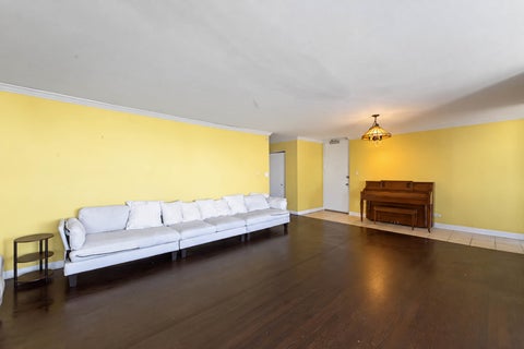 Tiny photo for 6145 N Sheridan Road #27C, Chicago, IL 60660 (MLS # 12795406)
